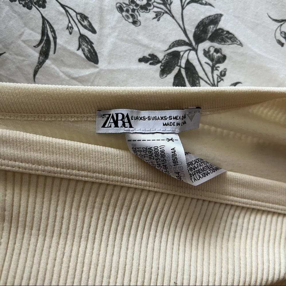 Zara One Shoulder Ribbed Tank - Picture 2 of 2